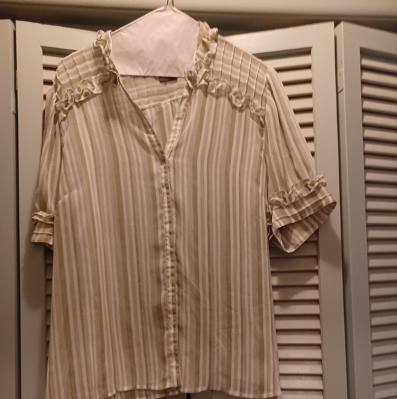 George (design by Mark Eisen) - Picture 1 of 7